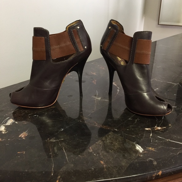 LAMB stiletto leather booties, NWT, authentic, stated size 7.5 =7 or 6.5… - Picture 5 of 8